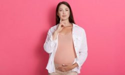 Как беременные женщины могут держать свою щитовидную железу под контролем